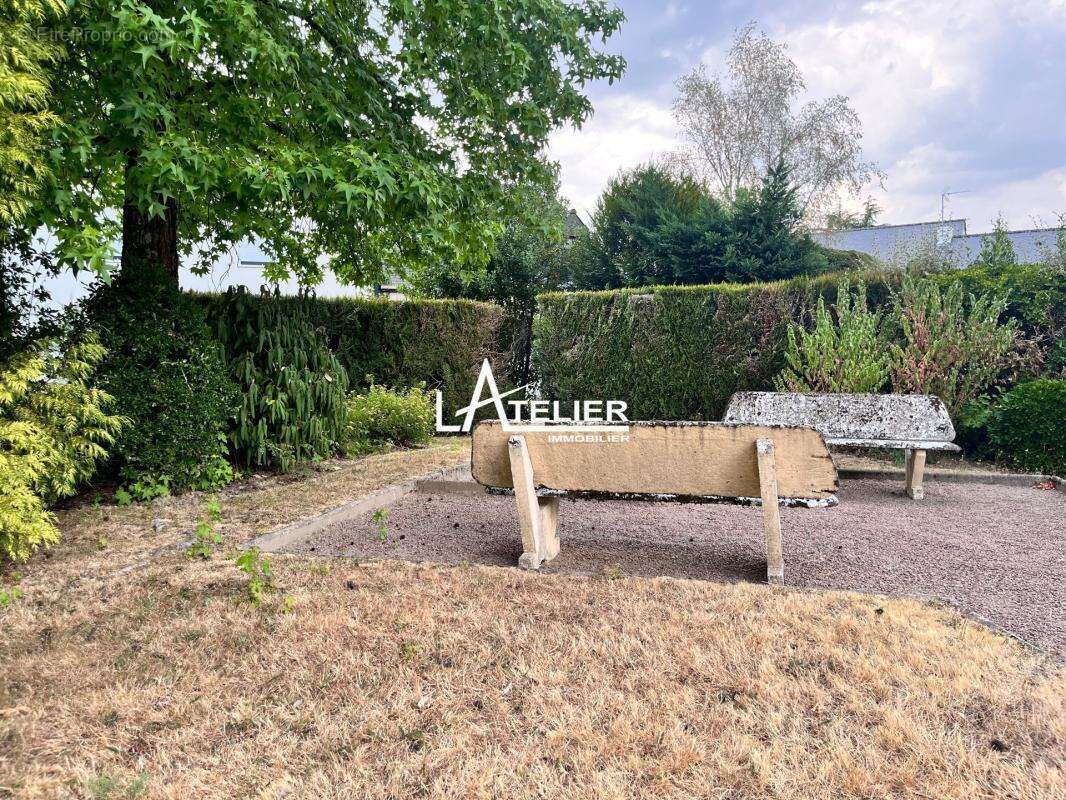 T3 81m2 ascenseur, balcon et vue dégagée, 2 parking, cave - photo 11