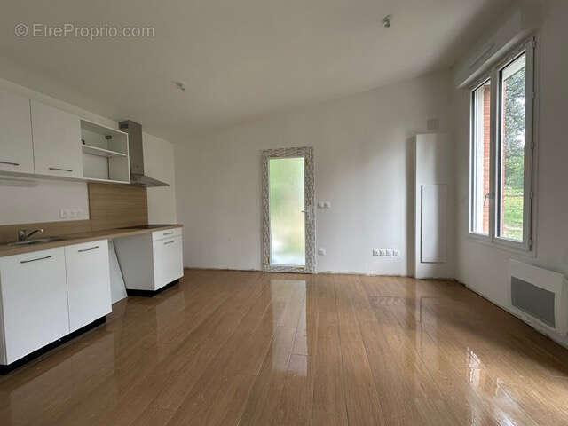 Appartement à DREMIL-LAFAGE