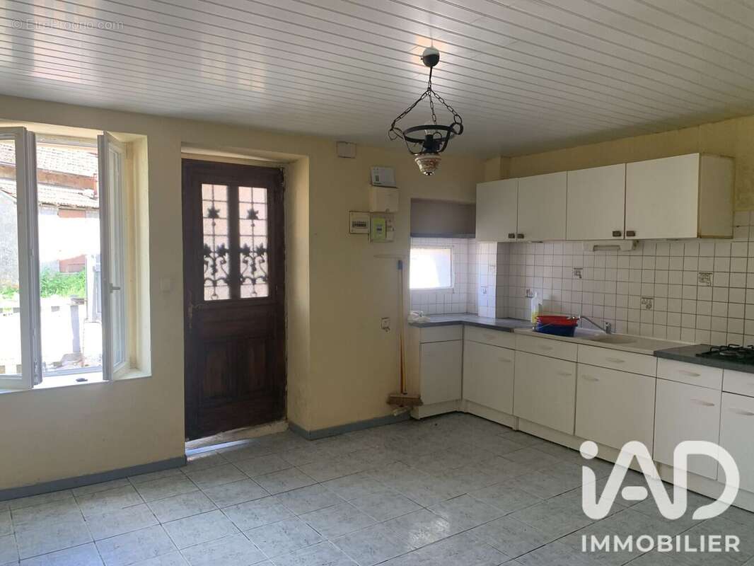 Maison 80 m² à Fayl-Billot  - photo 3