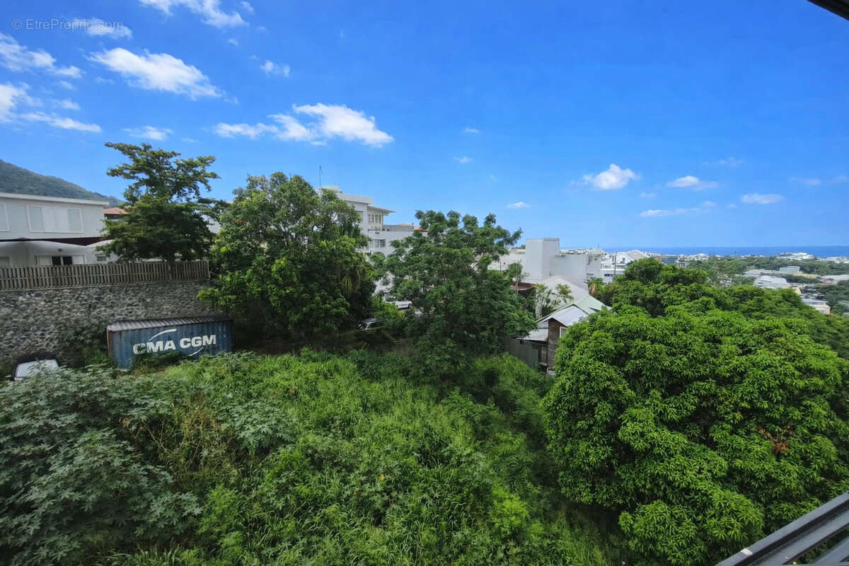 Photo 6 - Appartement à SAINT-DENIS