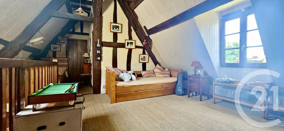 Maison à CHAPELLE-ROYALE