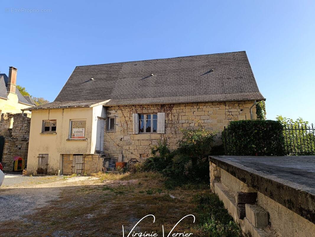 Maison à PERPEZAC-LE-BLANC