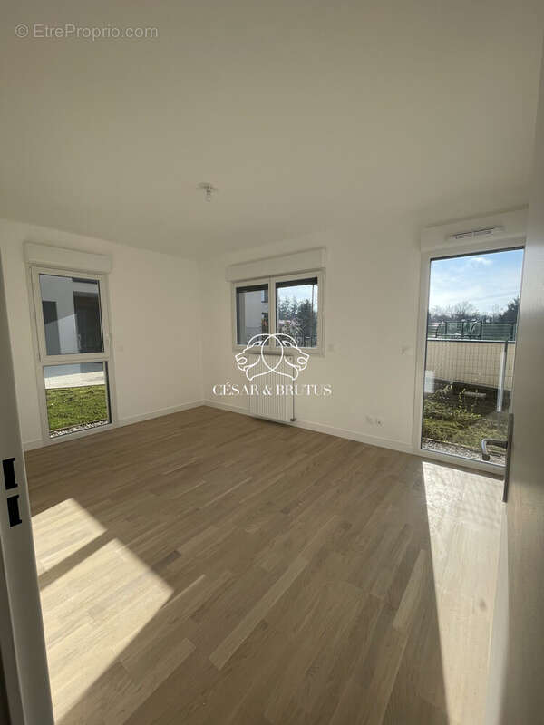 Appartement à CRAPONNE