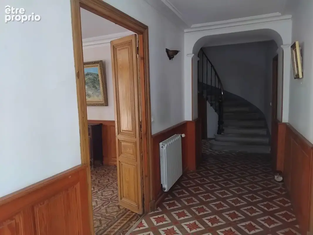 Maison 8 pièce(s) 213 m² avec remise et patio Val de Dagne - photo 10