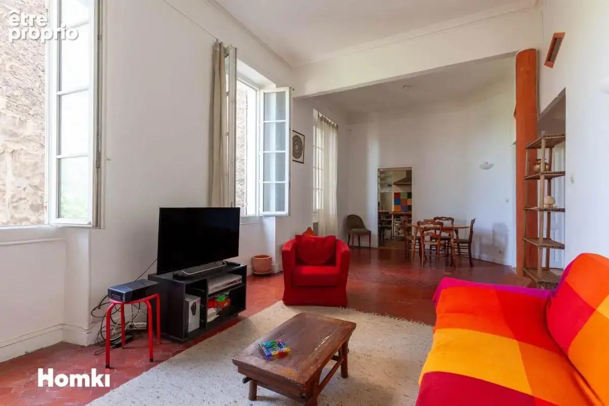Appartement T4 de 100 m² à Marseille 13001, Rue du Loisir - photo 3
