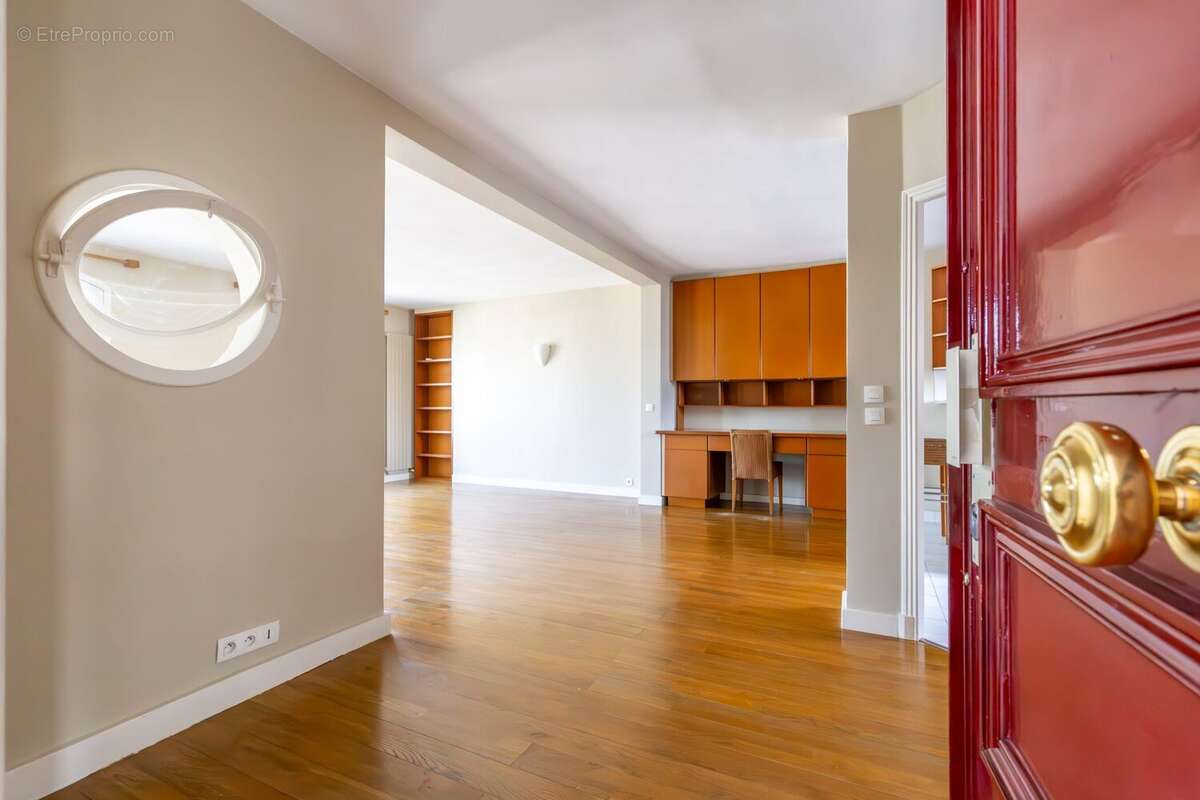 Appartement à PARIS-12E