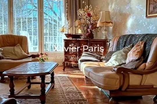 Maison à MEYREUIL