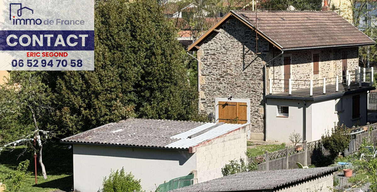 Maison à DECAZEVILLE