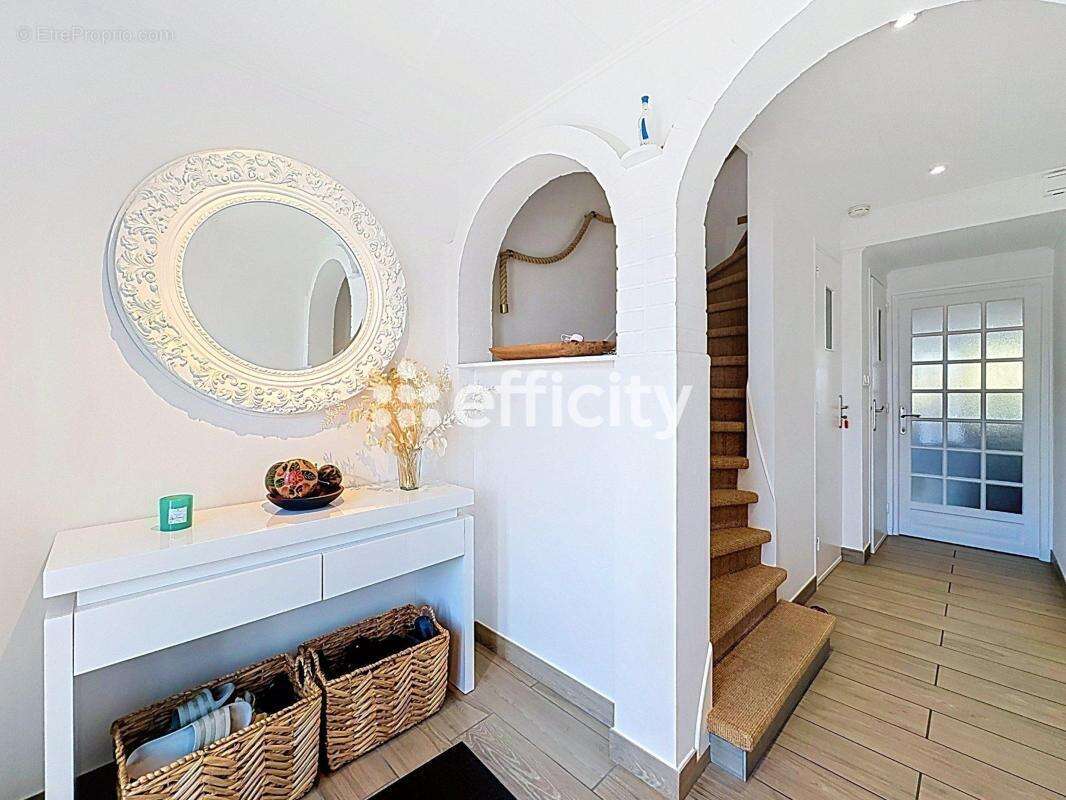 Maison 150 m² à Dunkerque  - photo 2