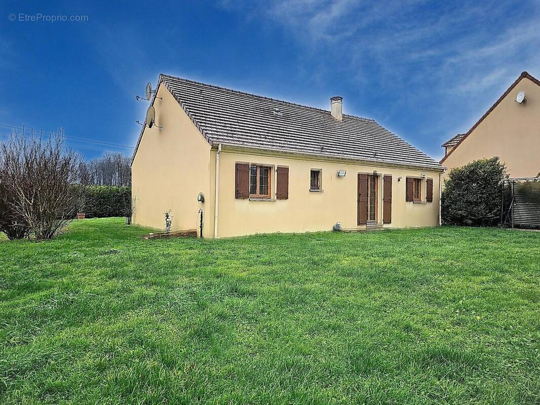Photo 1 - Maison à LONGUEVILLE