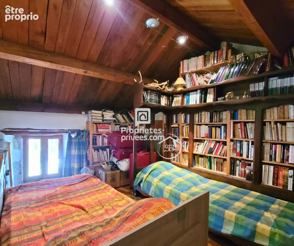 Mas  typiquement cévenol - Malbosc (limite Gard/Ardèche) 215 m²  8 pièces  Terrain  17 497 m² Piscine - photo 12