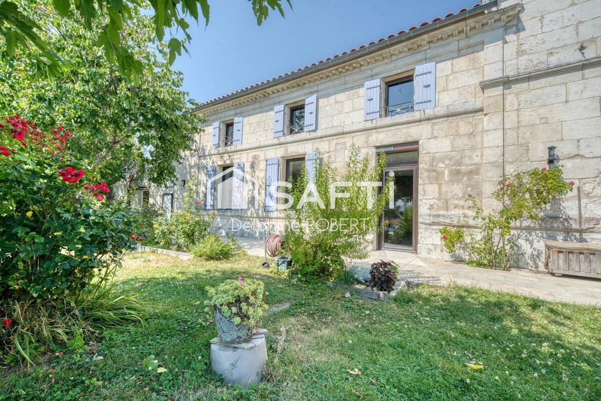 Photo 1 - Maison à VENERAND