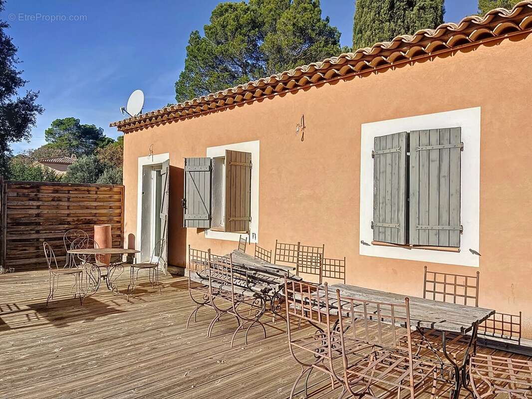 Maison à TRANS-EN-PROVENCE