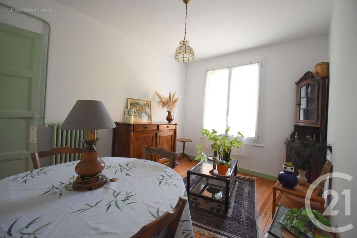 Appartement à VICHY