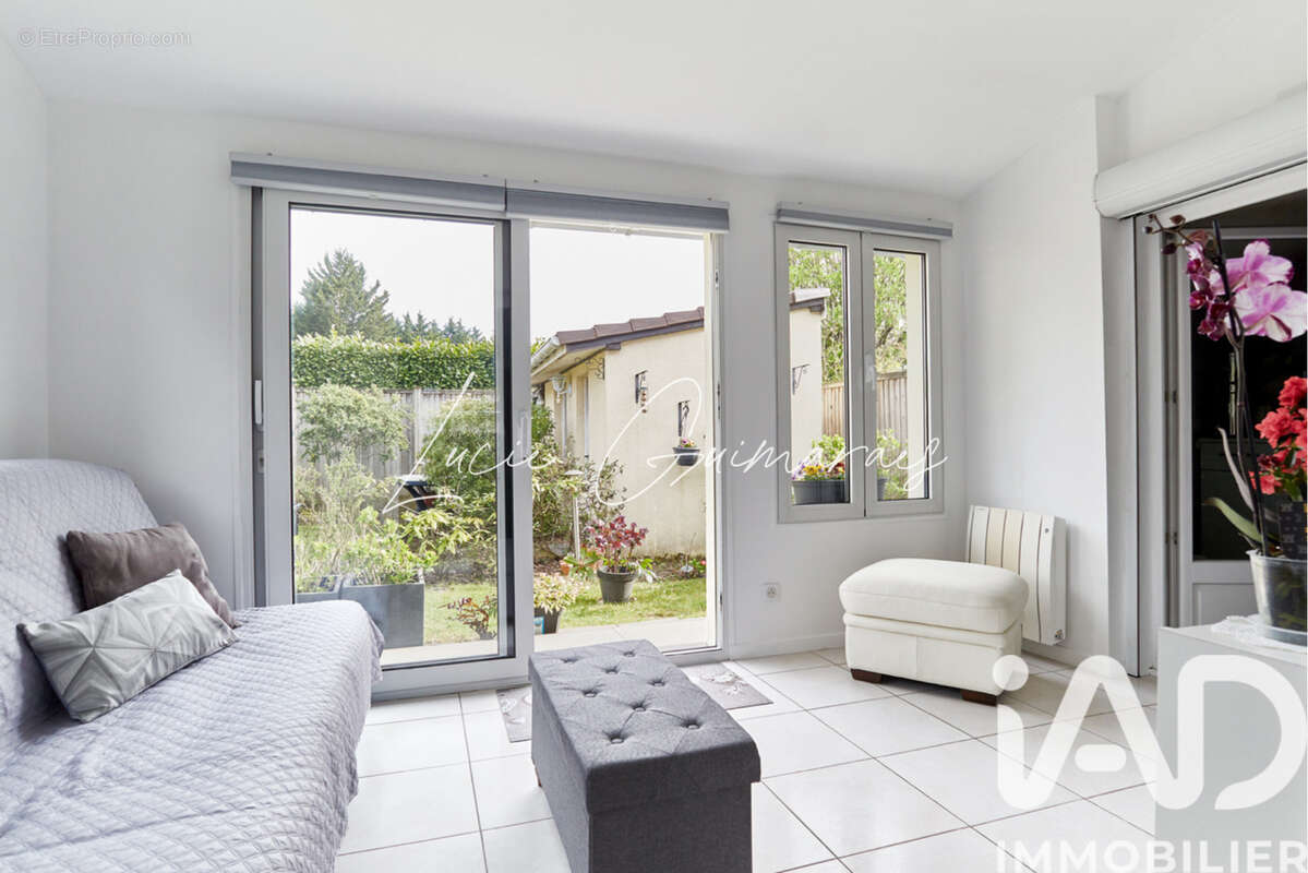 Photo 6 - Maison à TAVERNY