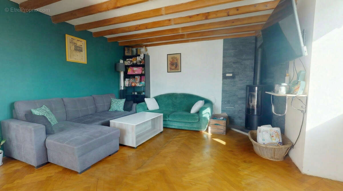 Maison à ORBEIL