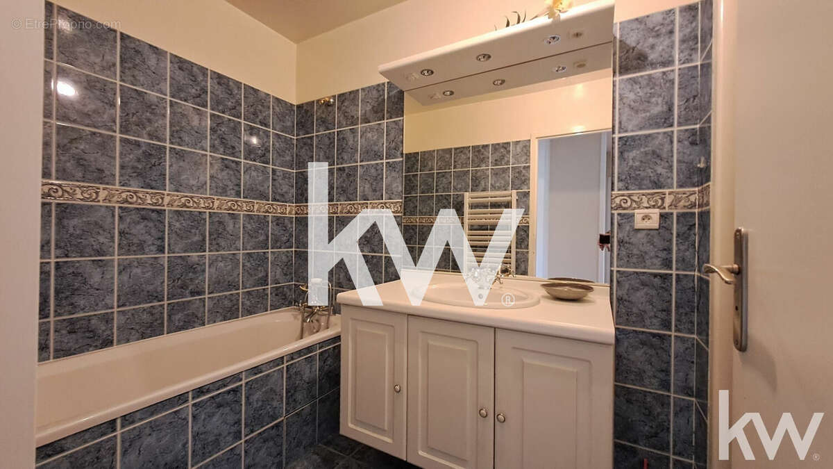 Appartement 85 m² à Saint-Etienne  - photo 6