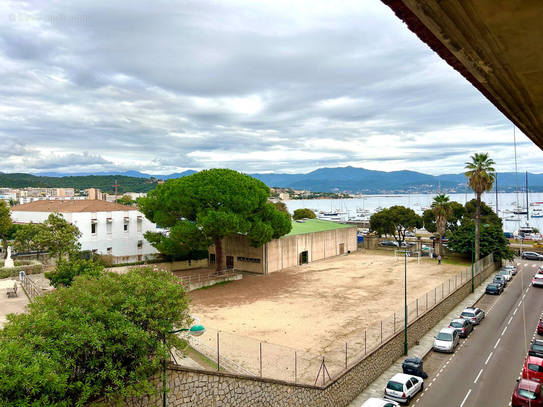 Appartement à AJACCIO