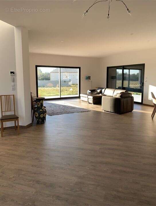 Maison à RIEUX-MINERVOIS