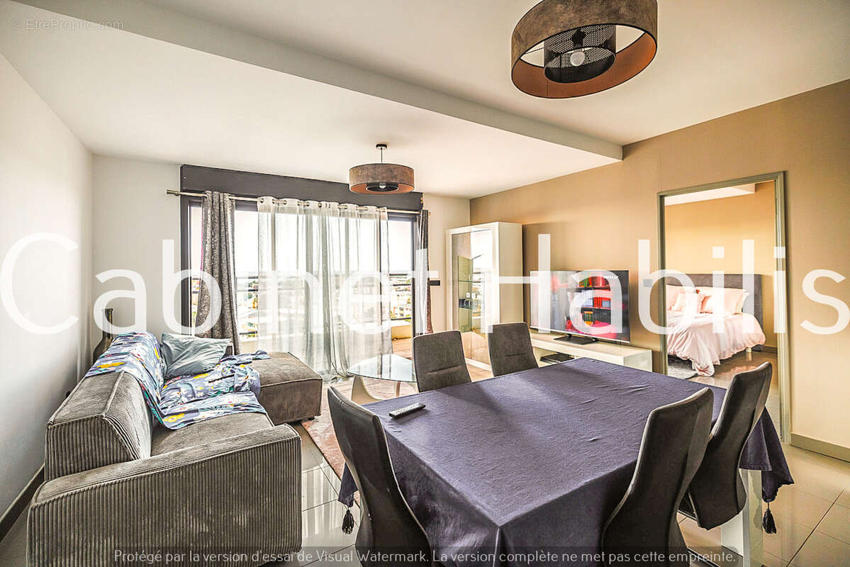 A vendre - un appartements de type t3 d'environ 71.03 m2 - sainte clotilde - 281 500 € - photo 2