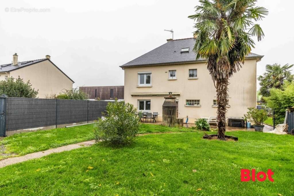 Maison à SAINT-GILLES