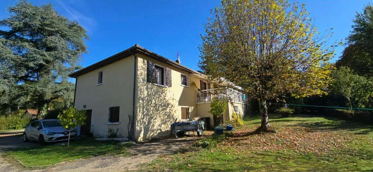 Maison à COULOUNIEIX-CHAMIERS