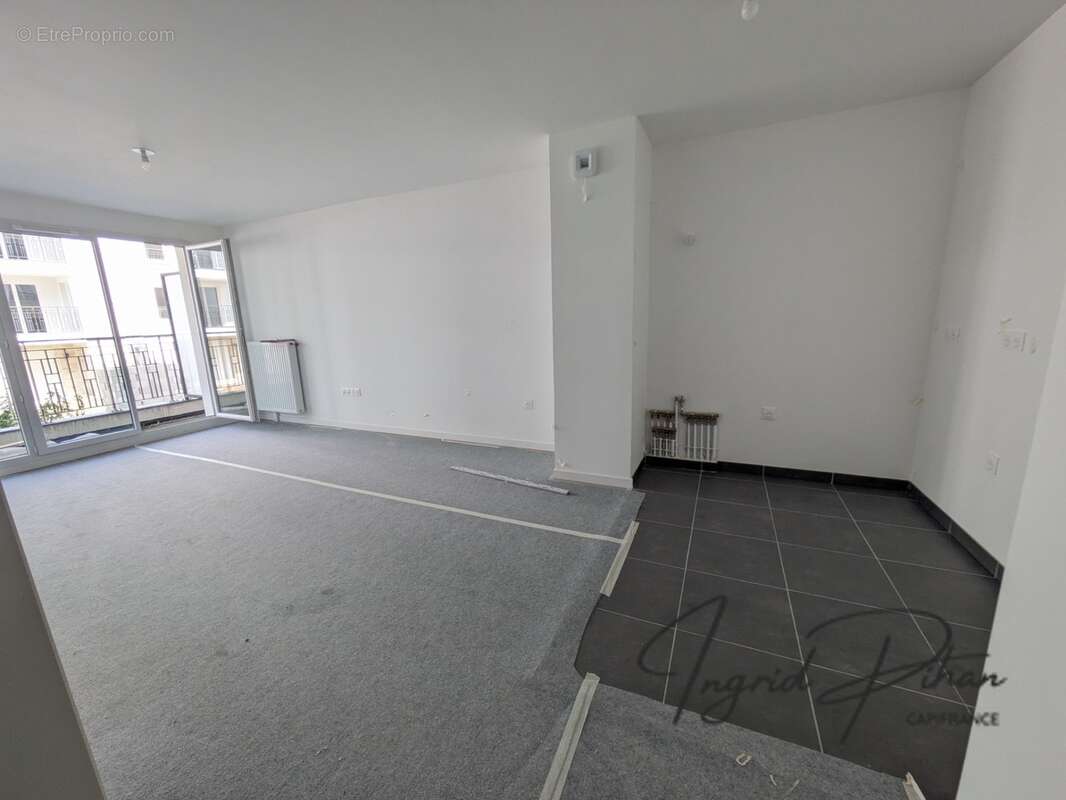 T2 - 43m2 + Balcon de 6m2 + Parking - BEZONS (95) - photo 11