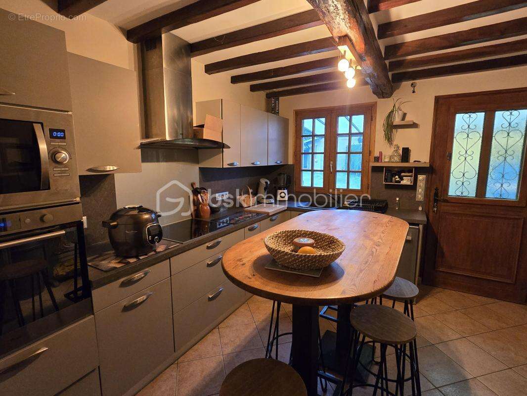 Maison à FEUQUIERES