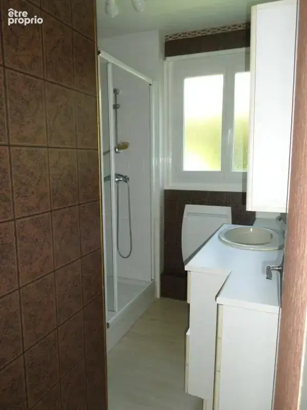 Maison - T4- 84m² - photo 4