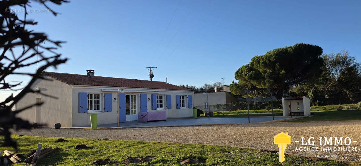 Maison à SAINT-FORT-SUR-GIRONDE