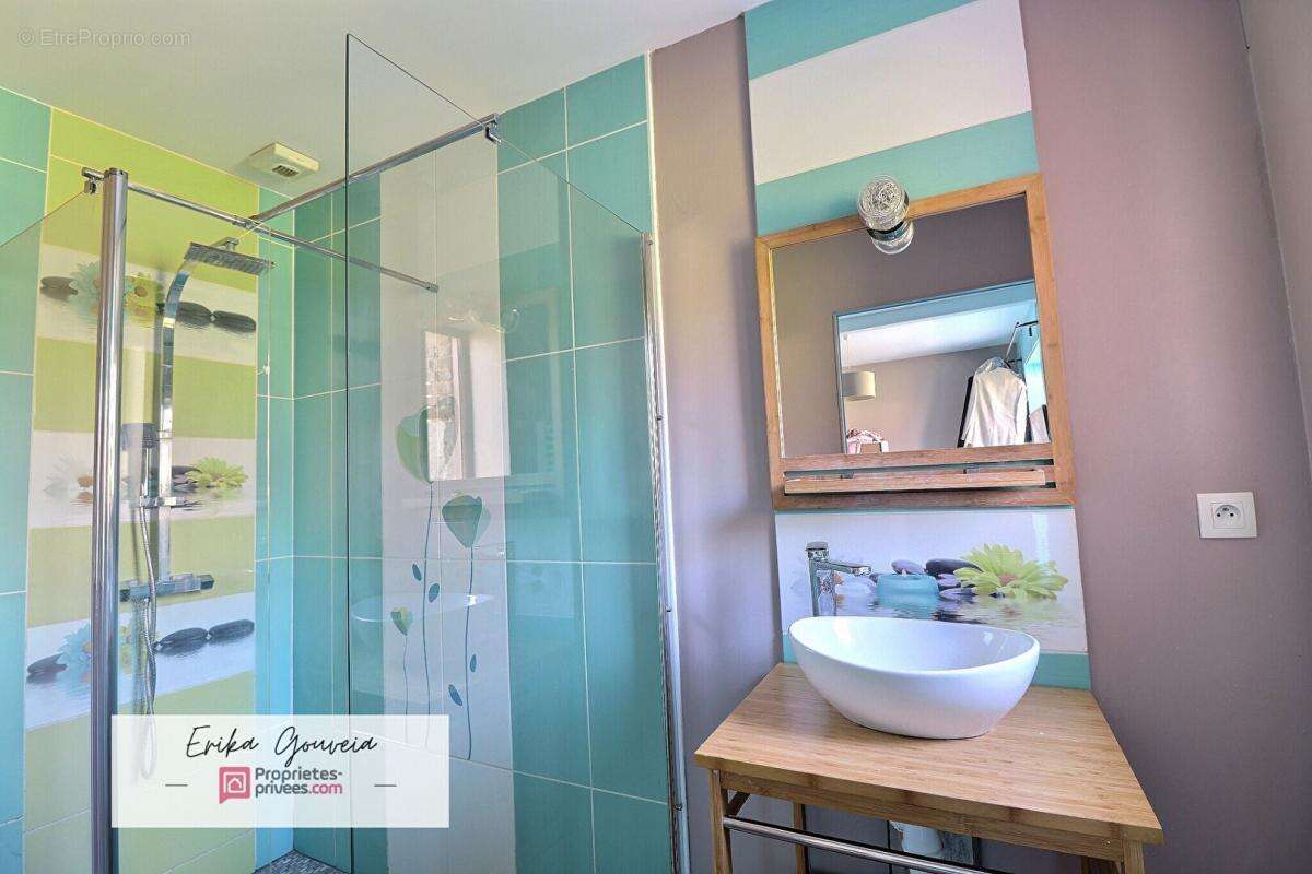 Maison à SAINT-ROMAIN-DE-COLBOSC