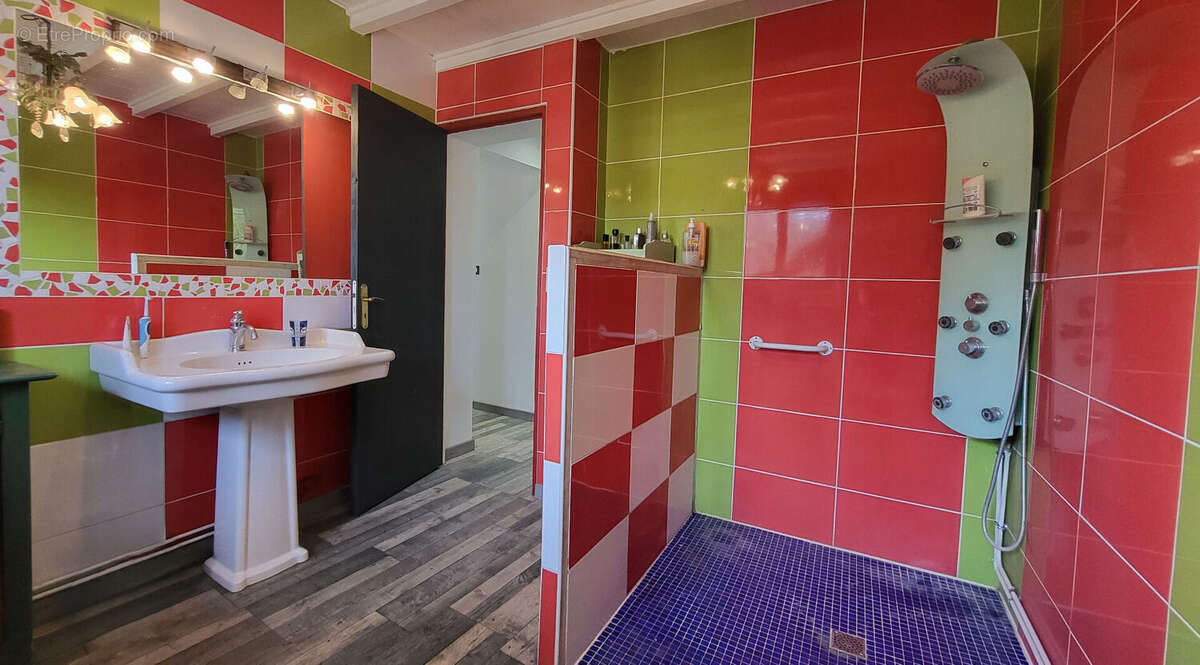 Maison à SAINT-AMOUR