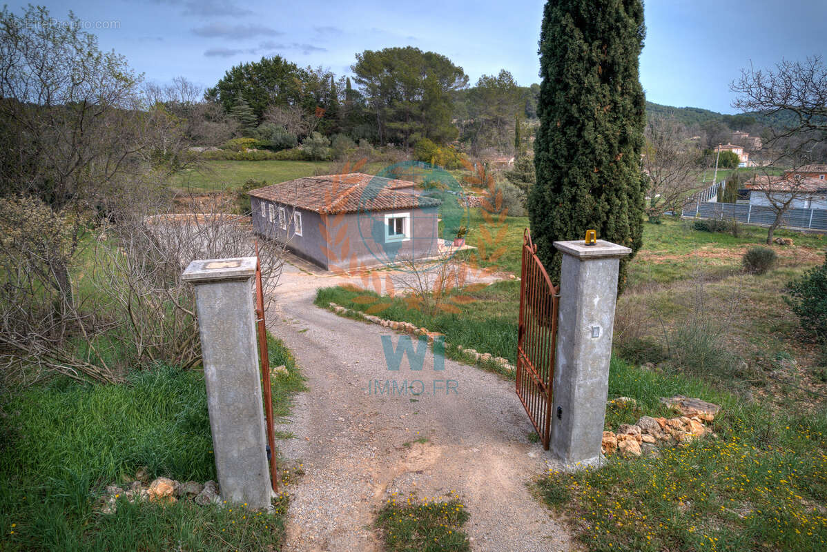 Maison à DRAGUIGNAN