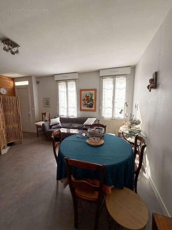 À vendre appartement t3 de 55 m2 en hyper centre - rez-de-chausée - cave - photo 2