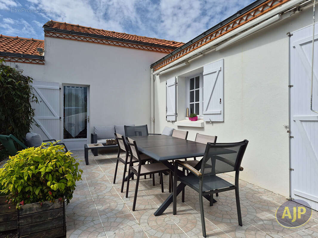 Maison à LA LIMOUZINIERE