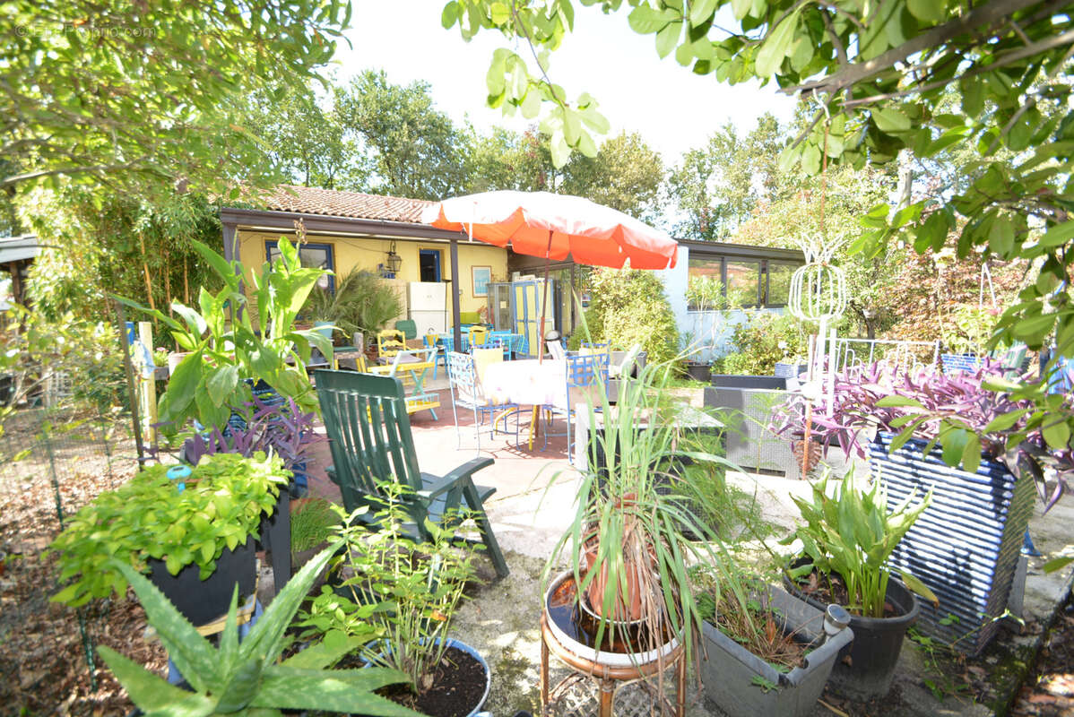 Maison à LE PORGE