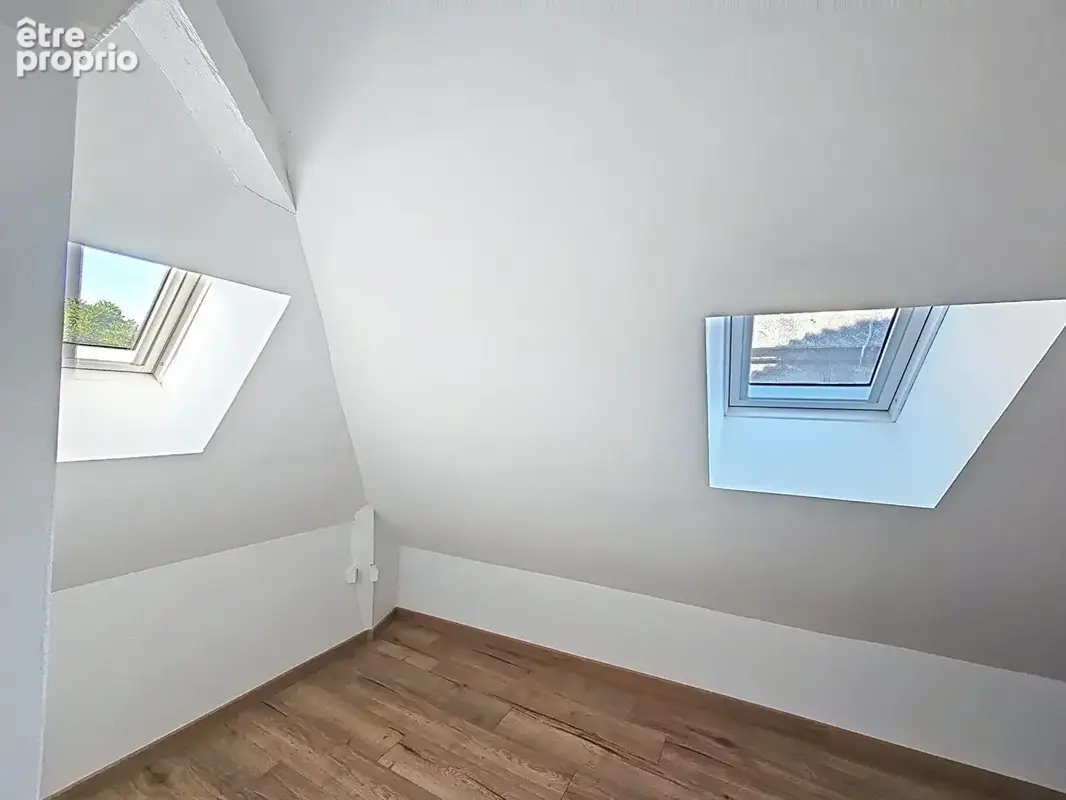 COURSEULLES SUR MER - proche centre ville et plage - appartement F2 - photo 14