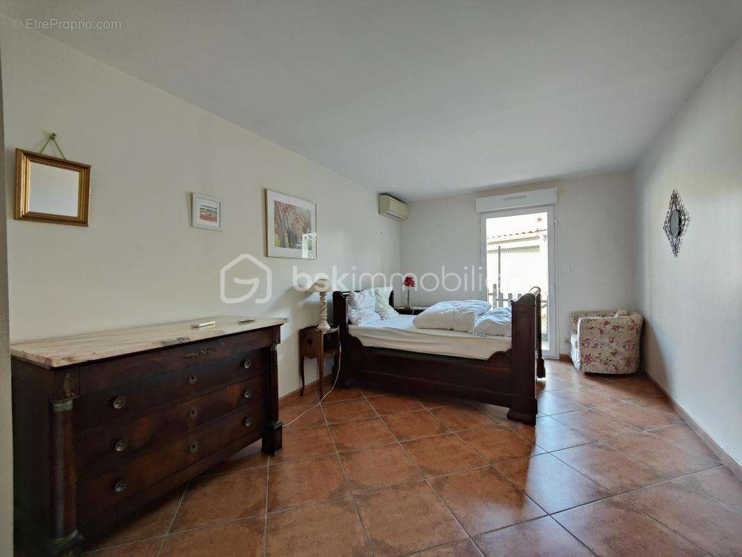 Appartement à MONTREDON-DES-CORBIERES