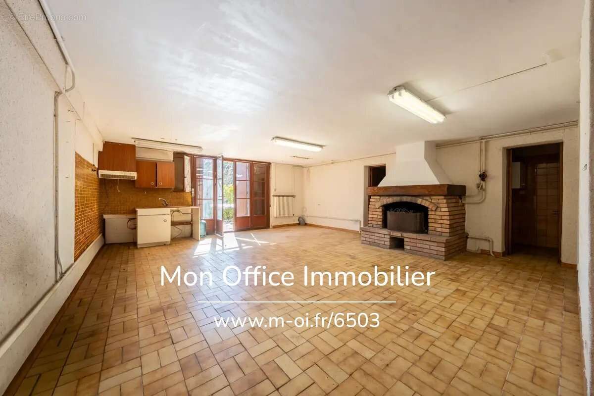 Maison à EGUILLES