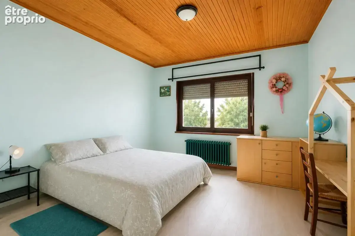 Maison de 9 pièces de 303m² à Guilly - photo 14