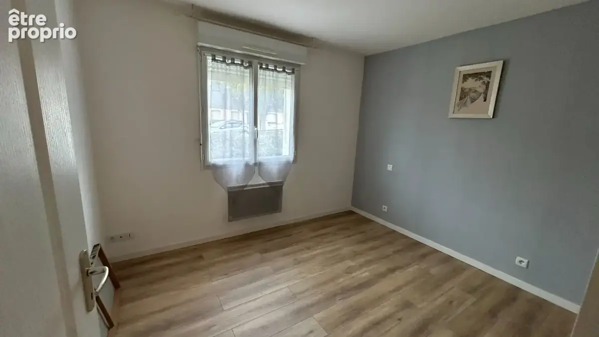 Maison  plain-pied 5 pièce(s) 113 m2  Segré  en Anjou Bleu. - photo 8