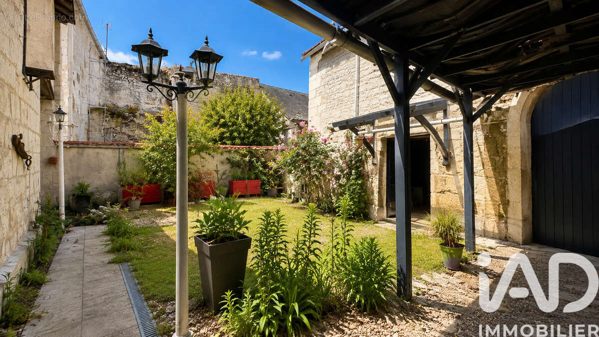 Photo 9 - Maison à THURE
