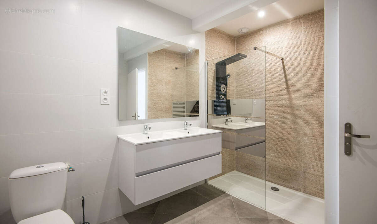 Maison Le Monastere 4 pièce(s) - photo 4