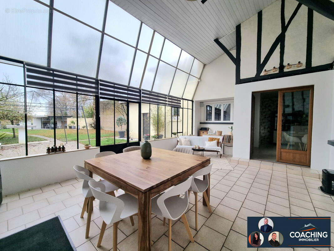 Maison à VANAULT-LES-DAMES