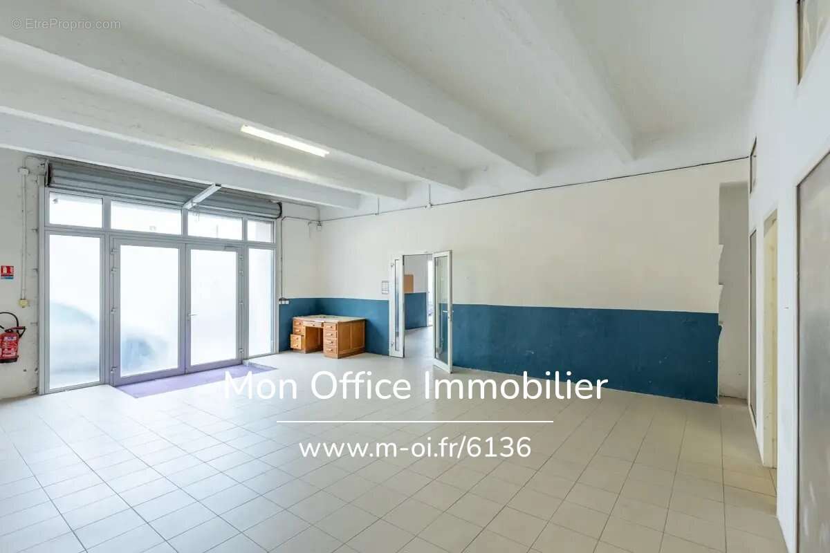 Commerce à MARSEILLE-15E
