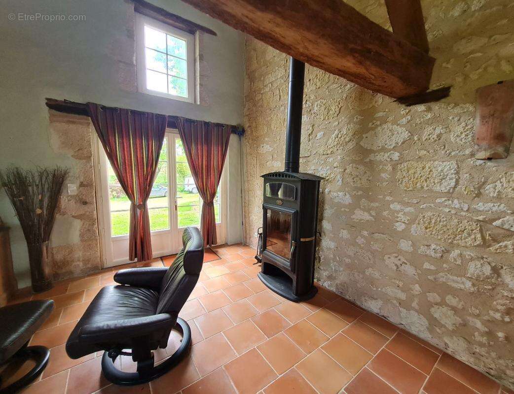 Maison à MIRADOUX