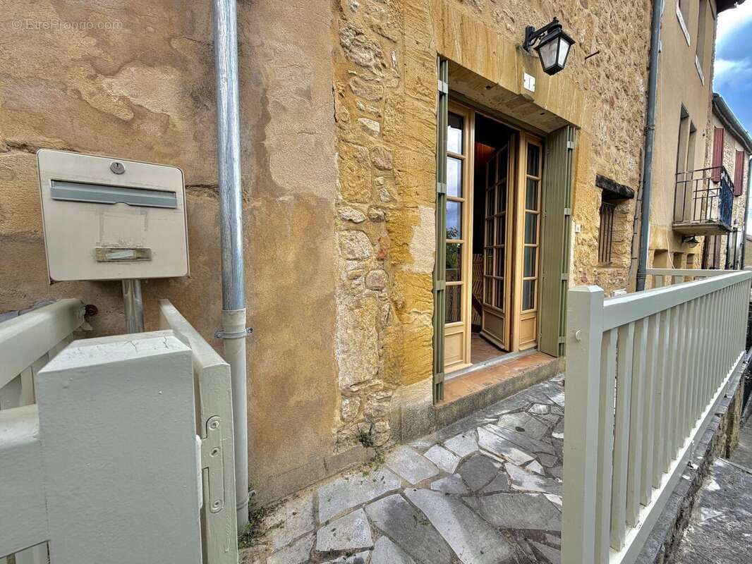 Maison à SALLES-DE-BELVES