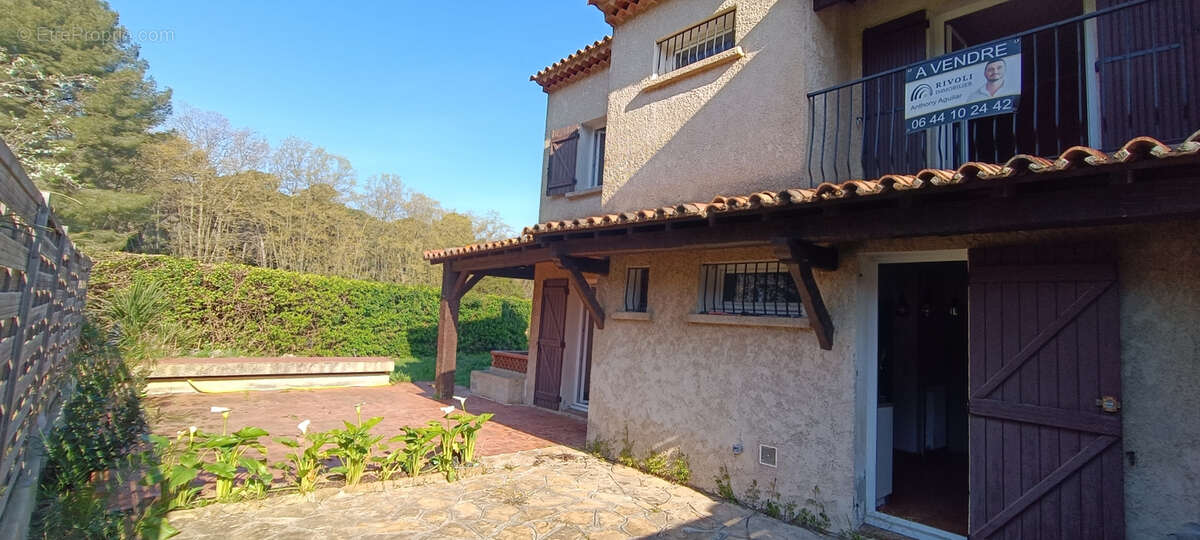 Maison à SAINT-MANDRIER-SUR-MER