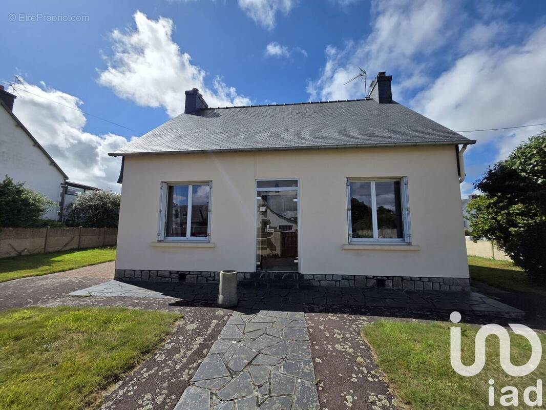 Photo 1 - Maison à BEGARD