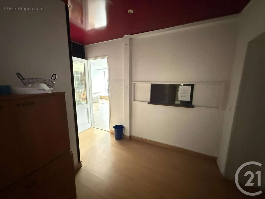 Maison 283 m² à Avon  - photo 11